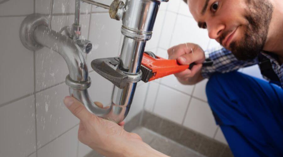 Local annual plumbing maintenance in Staples, TX